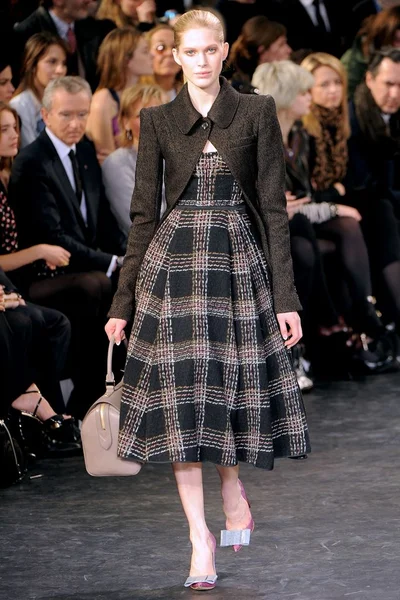 Look 39